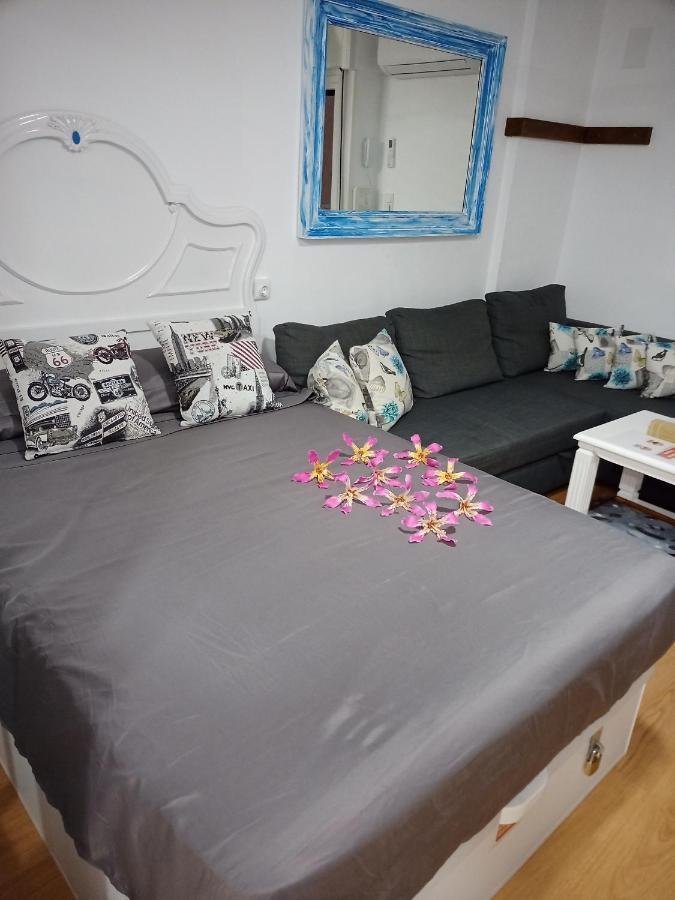 Sweet Home Benalmadena, Estudio Con Vistas Al Mar Y Excelente Conexion Wifi, Para No Fumadores, Con Piscinas, Sea Views, With Swimming Pools, Completely Renovated, Ideal For Older People, Bright With Morning Sun, No Smoking エクステリア 写真